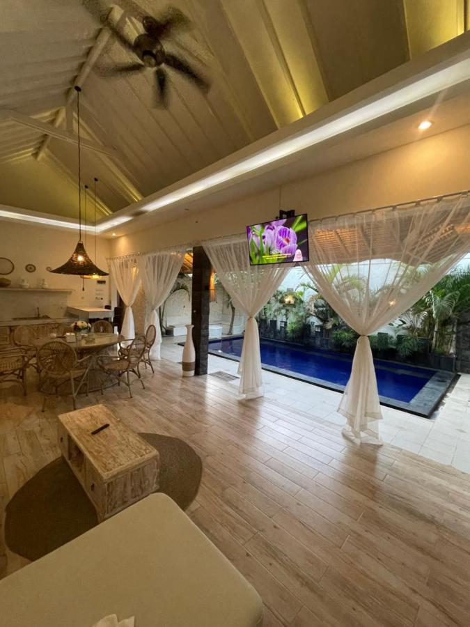 Deluna Apartment