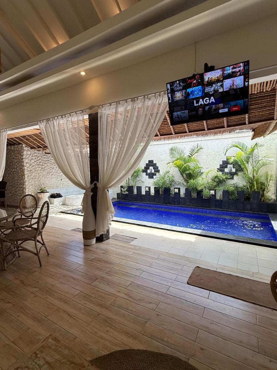 Deluna Apartment