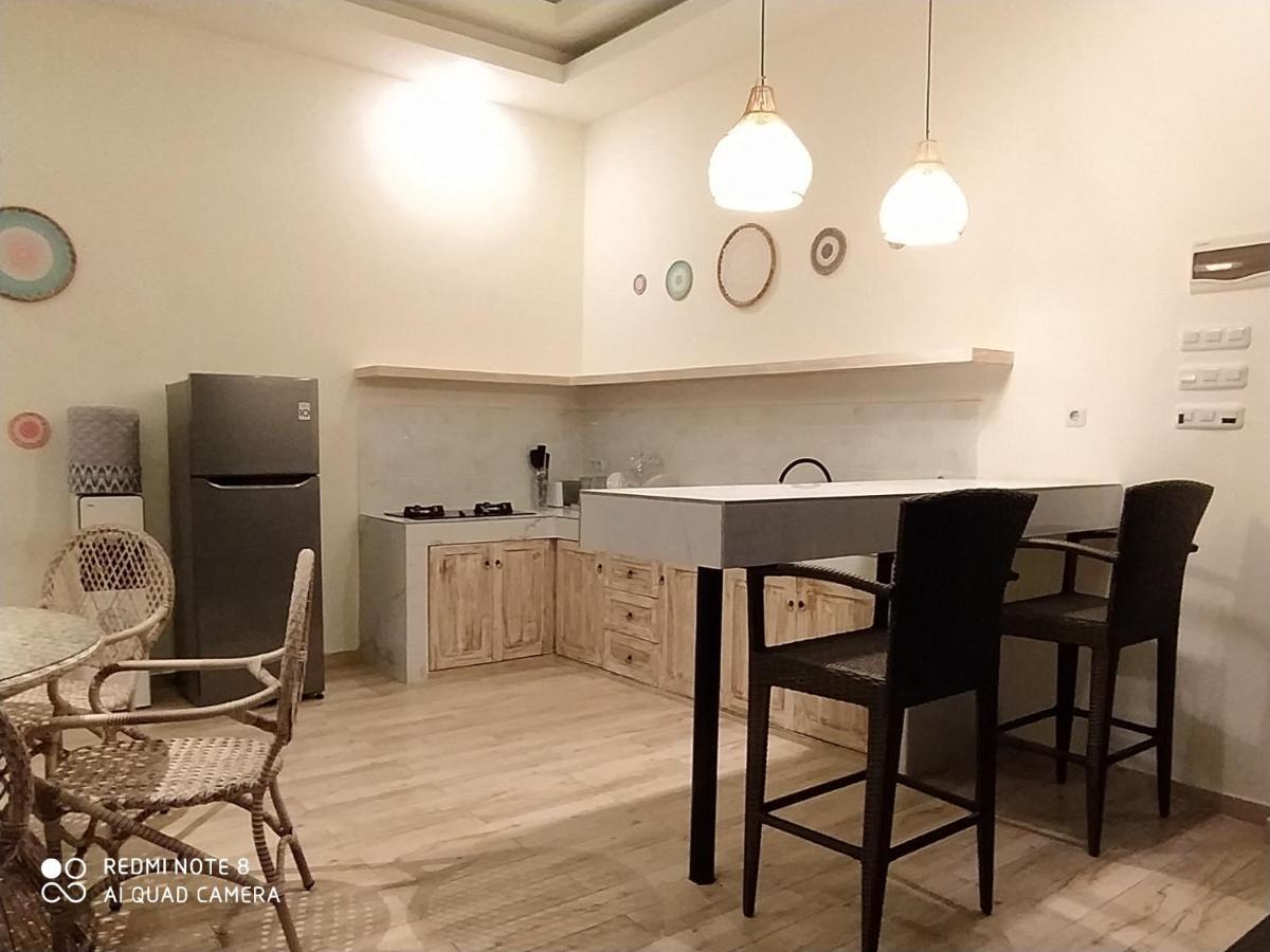 Deluna Apartment